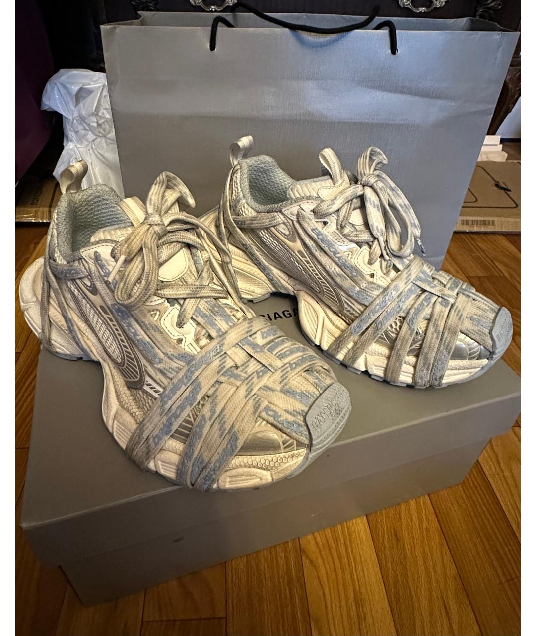 BALENCIAGA Белые текстильные кроссовки, фото 6