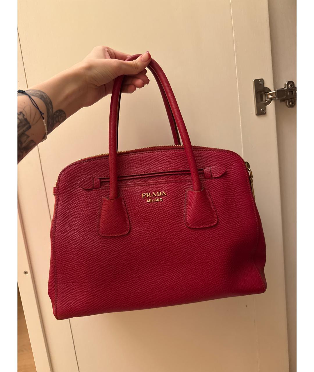 PRADA Красная кожаная сумка тоут, фото 4