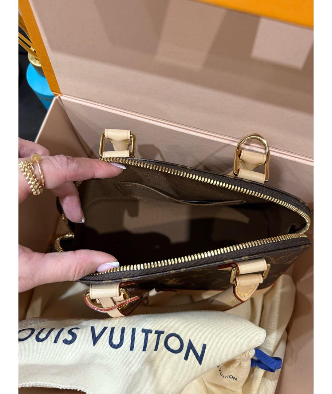 LOUIS VUITTON Коричневая сумка с короткими ручками, фото 4