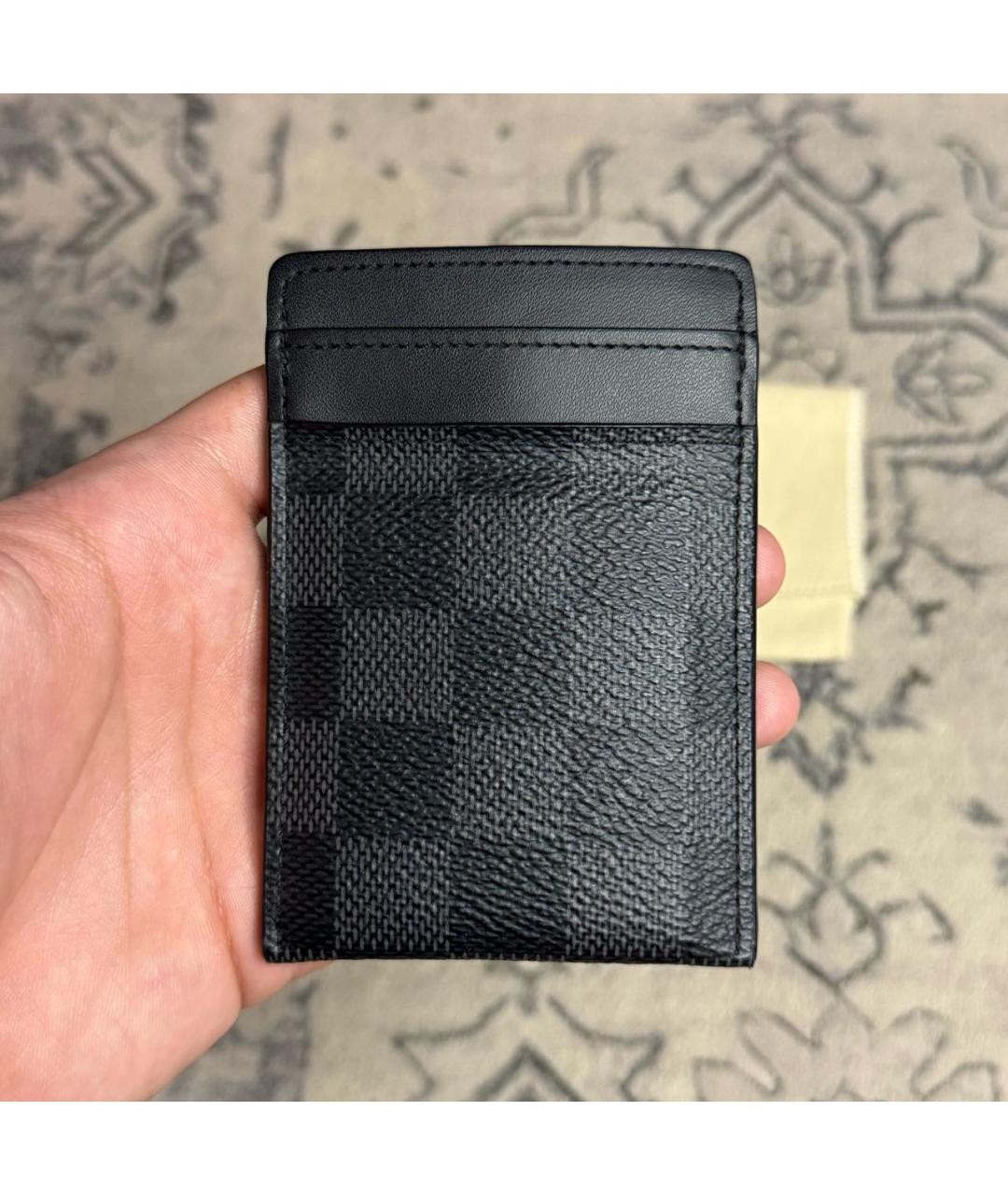 LOUIS VUITTON Черный кардхолдер, фото 4