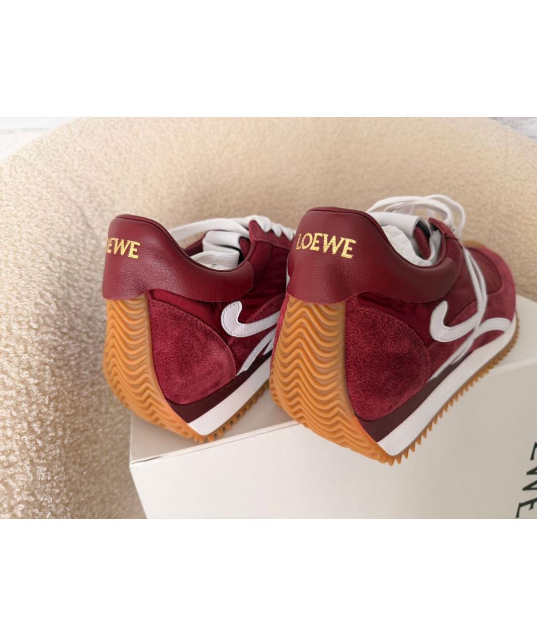 LOEWE Бордовые замшевые кеды, фото 5