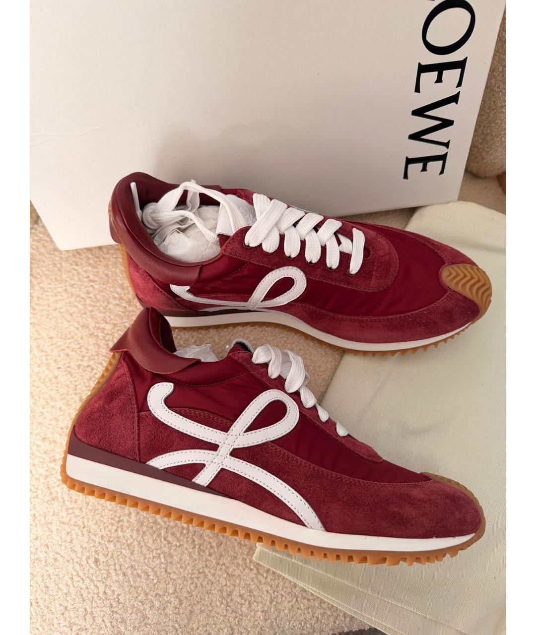 LOEWE Бордовые замшевые кеды, фото 6