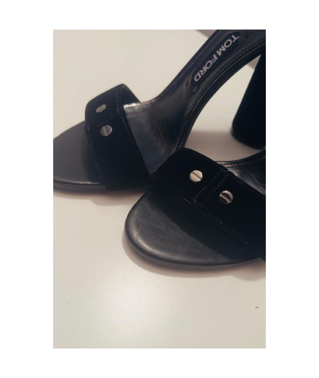 TOM FORD Черные бархатные босоножки, фото 4