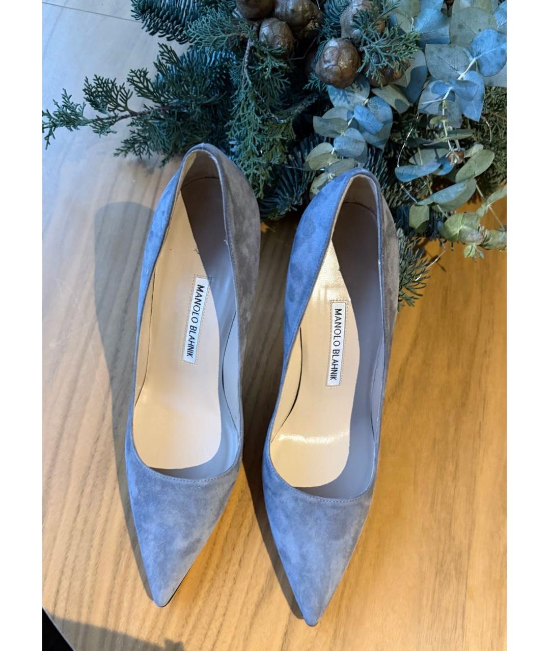 MANOLO BLAHNIK Антрацитовые замшевые туфли, фото 2