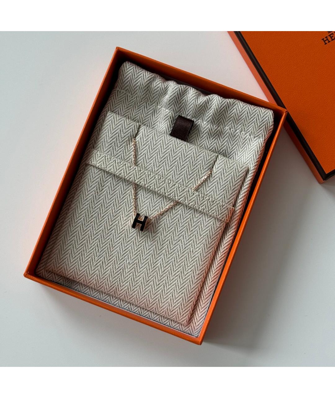 HERMES Черная металлическая подвеска, фото 3