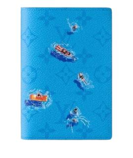 LOUIS VUITTON Обложка/футляр