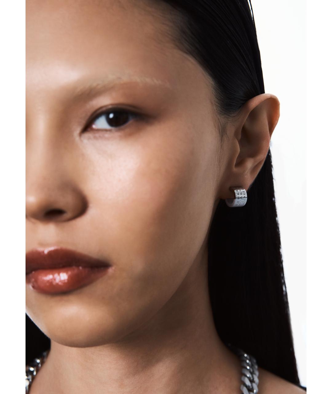MM6 MAISON MARGIELA Белые латунные серьги, фото 5