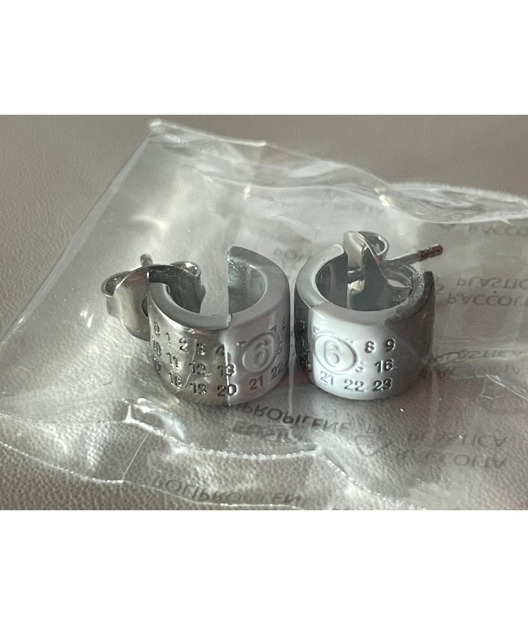 MM6 MAISON MARGIELA Белые латунные серьги, фото 7