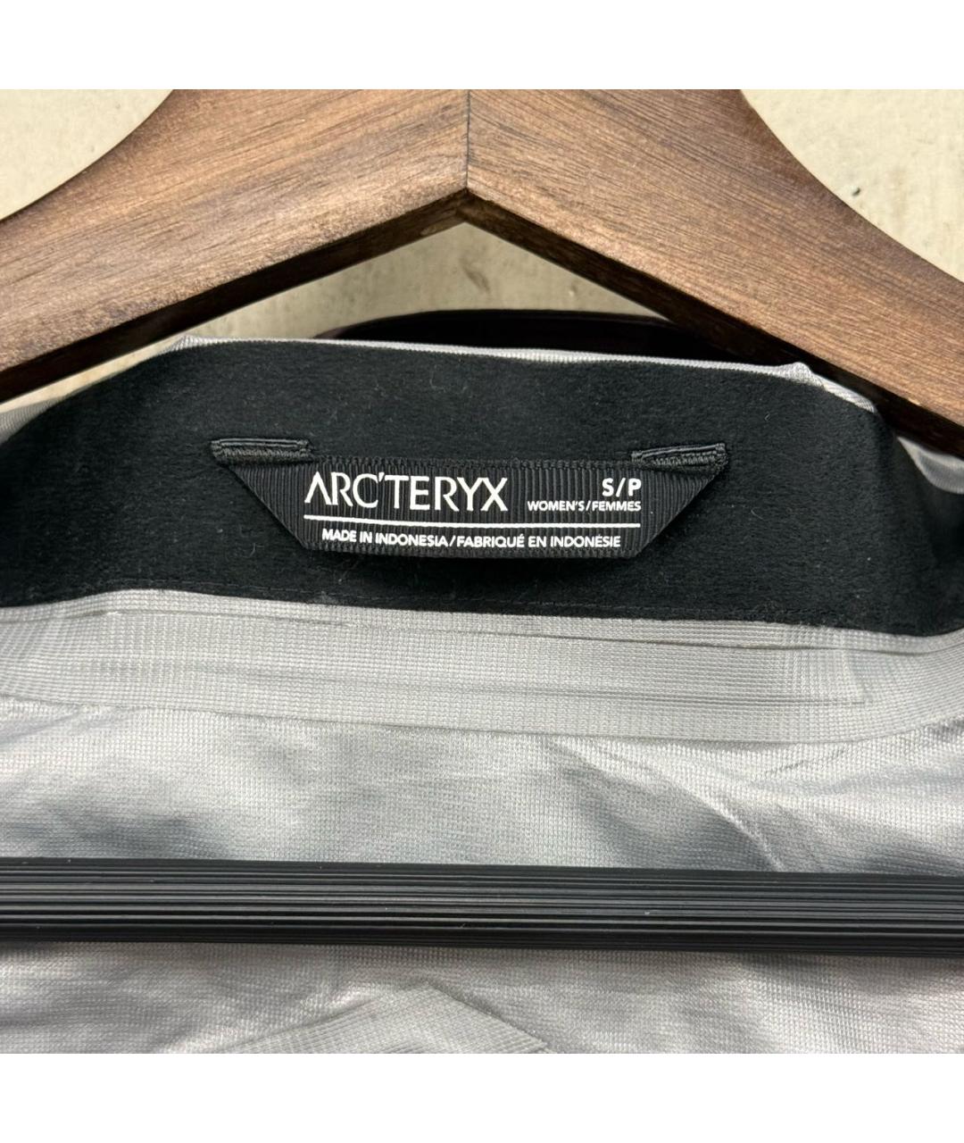 ARCTERYX Бордовая куртка, фото 3