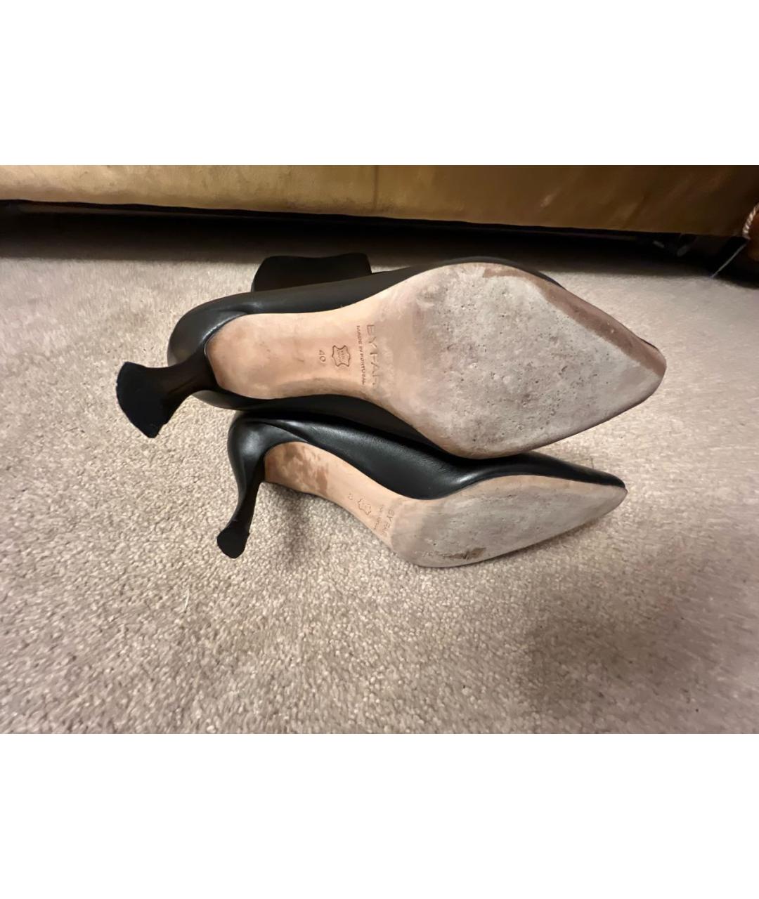 BY FAR Черные кожаные сапоги, фото 6