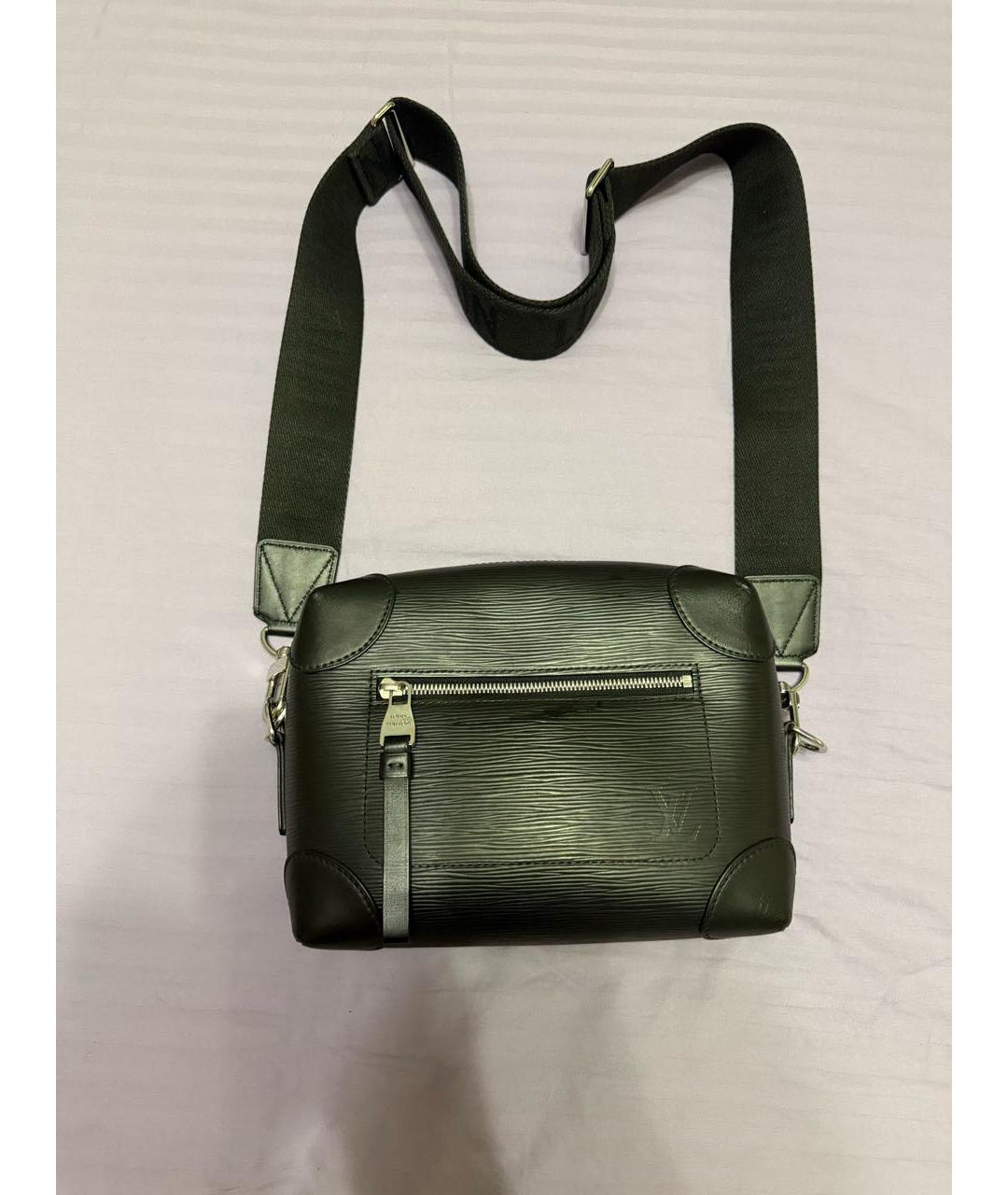 LOUIS VUITTON Черная кожаная сумка на плечо, фото 9