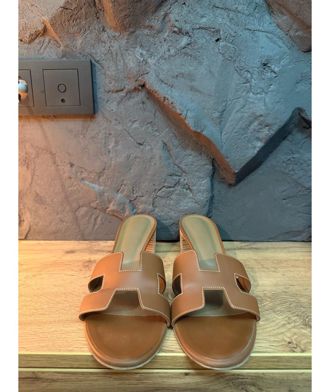 HERMES Коричневые кожаные сандалии, фото 2