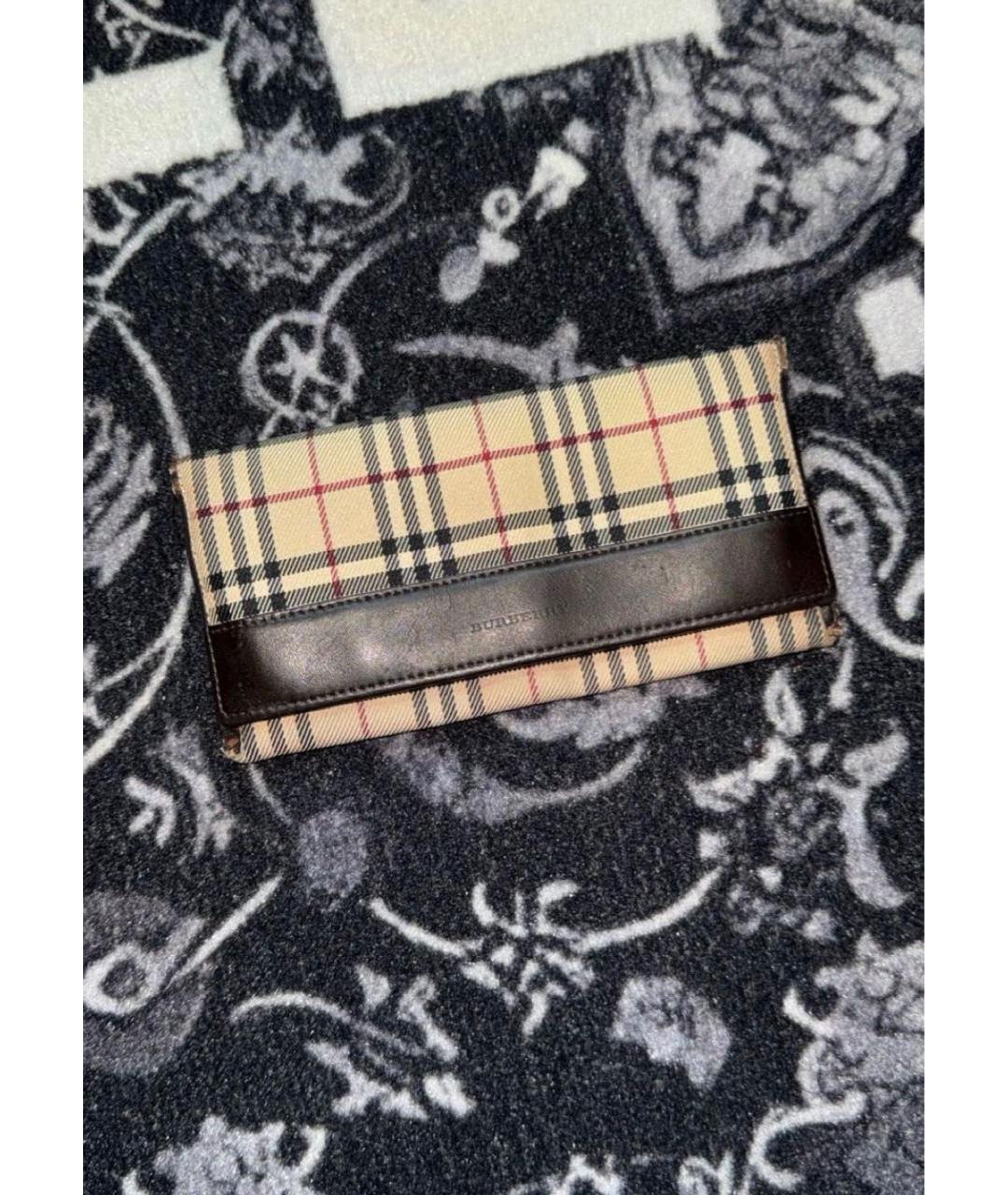 BURBERRY Бежевый кожаный кошелек, фото 5