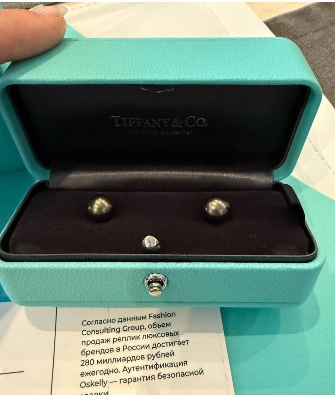 TIFFANY&CO Зеленые серьги из белого золота, фото 2