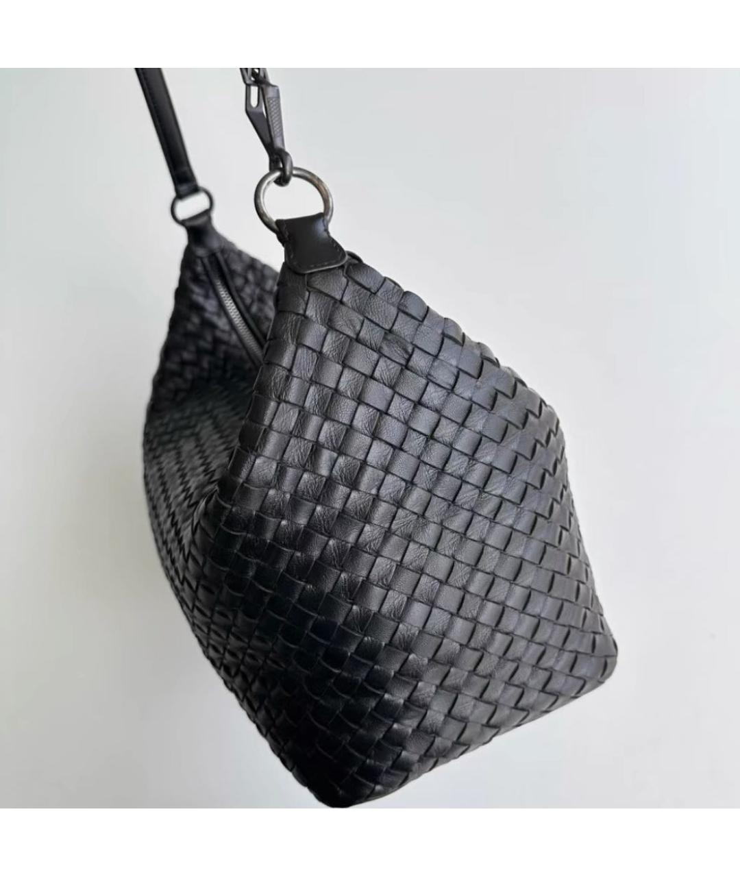 BOTTEGA VENETA Черная кожаная сумка через плечо, фото 4