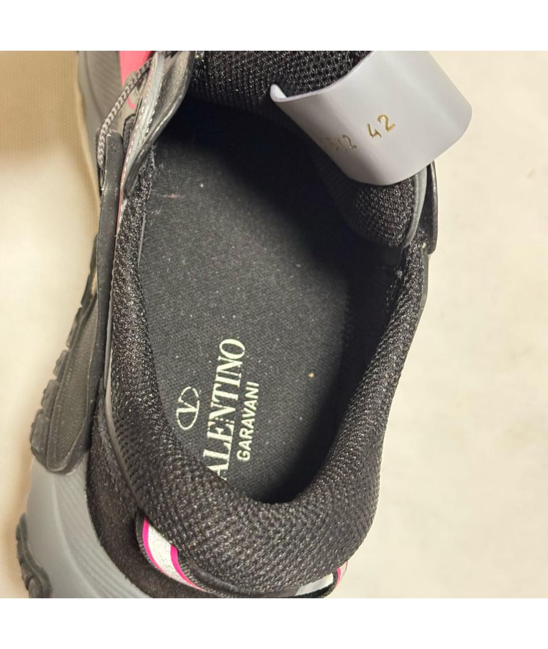 VALENTINO Черные замшевые низкие кроссовки / кеды, фото 3