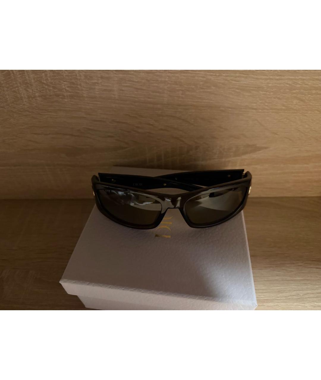 CHRISTIAN DIOR Черные пластиковые солнцезащитные очки, фото 4