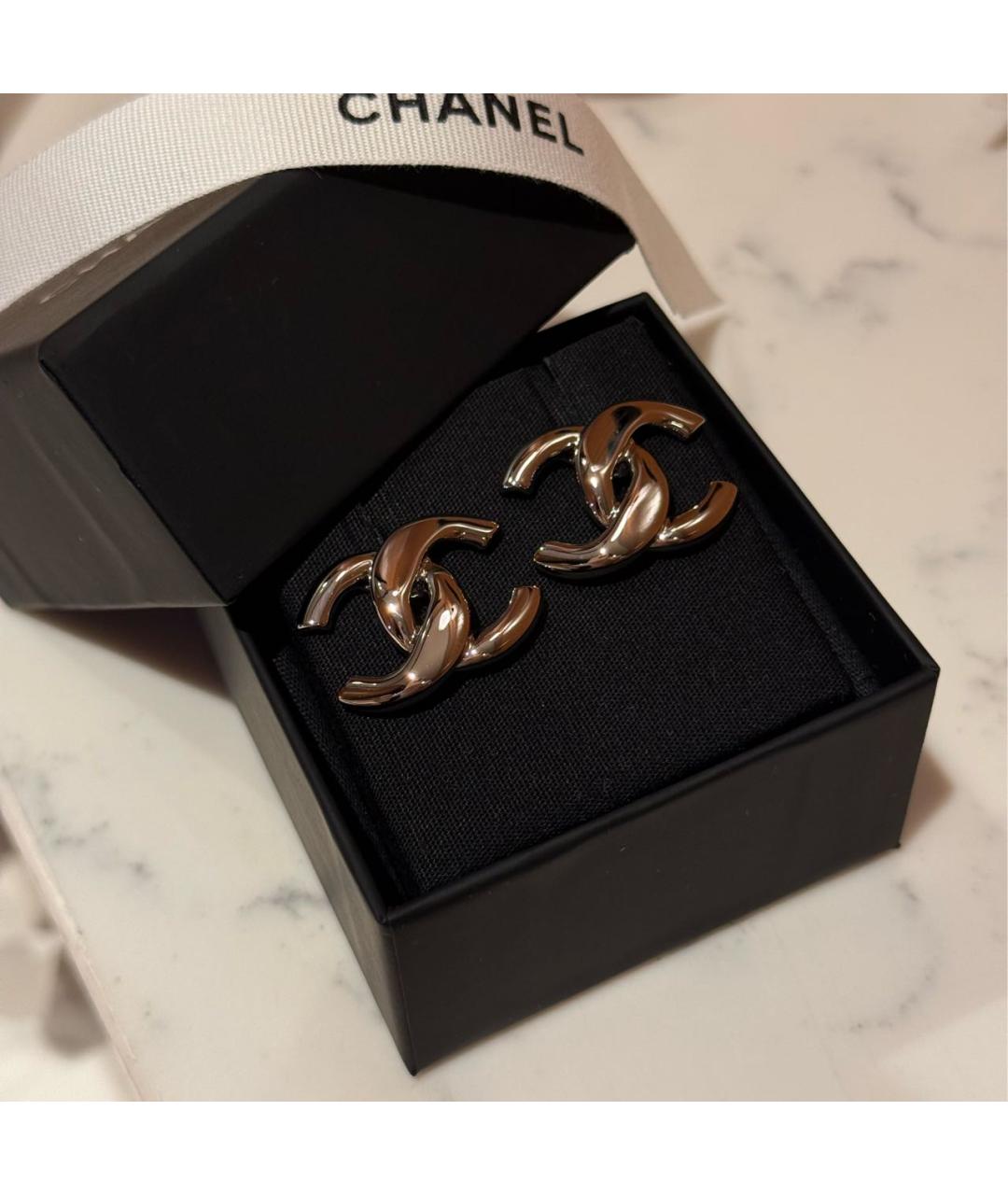 CHANEL Серебряные металлические серьги, фото 4