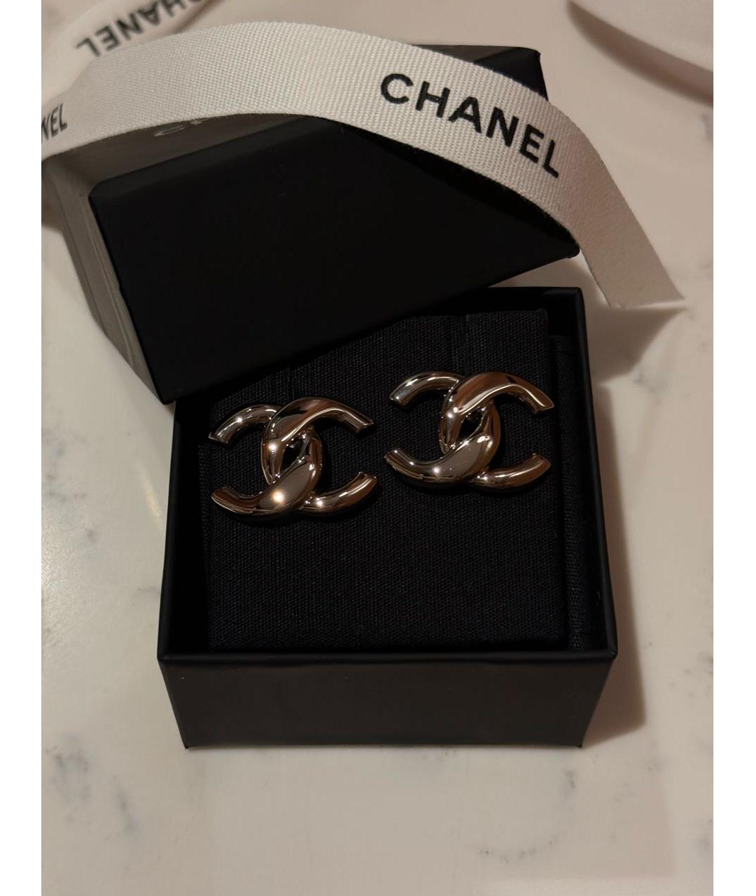 CHANEL Серебряные металлические серьги, фото 3