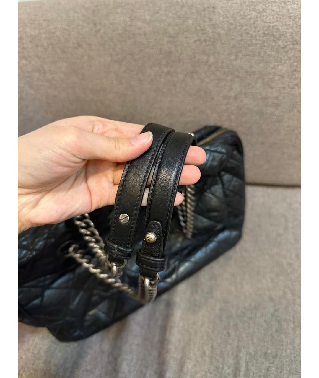 CHANEL Черная кожаная сумка через плечо, фото 4