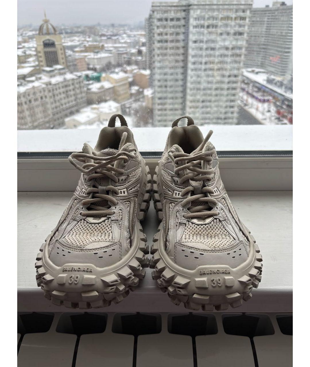 BALENCIAGA Бежевые синтетические кроссовки, фото 2