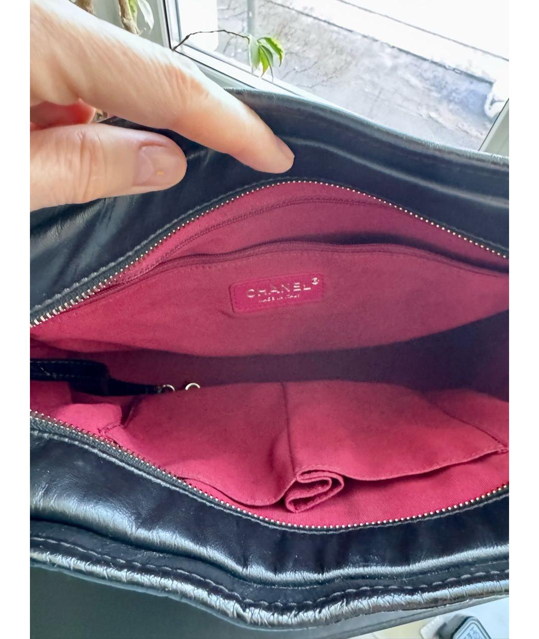 CHANEL Черная кожаная сумка через плечо, фото 4