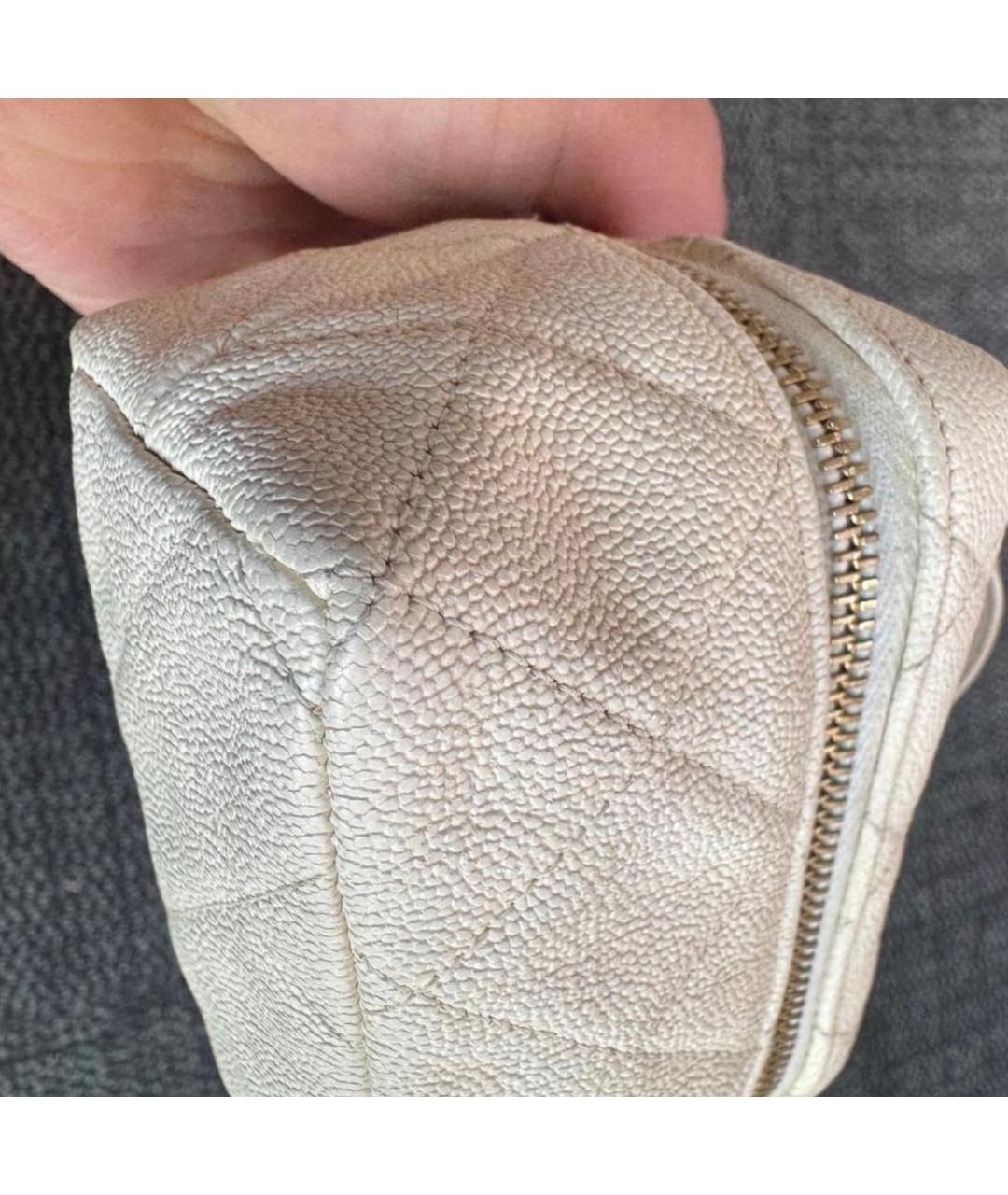 CHANEL Белая кожаная сумка через плечо, фото 4