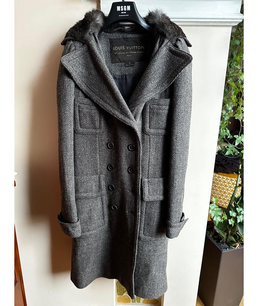 LOUIS VUITTON Серое шерстяное пальто, фото 8