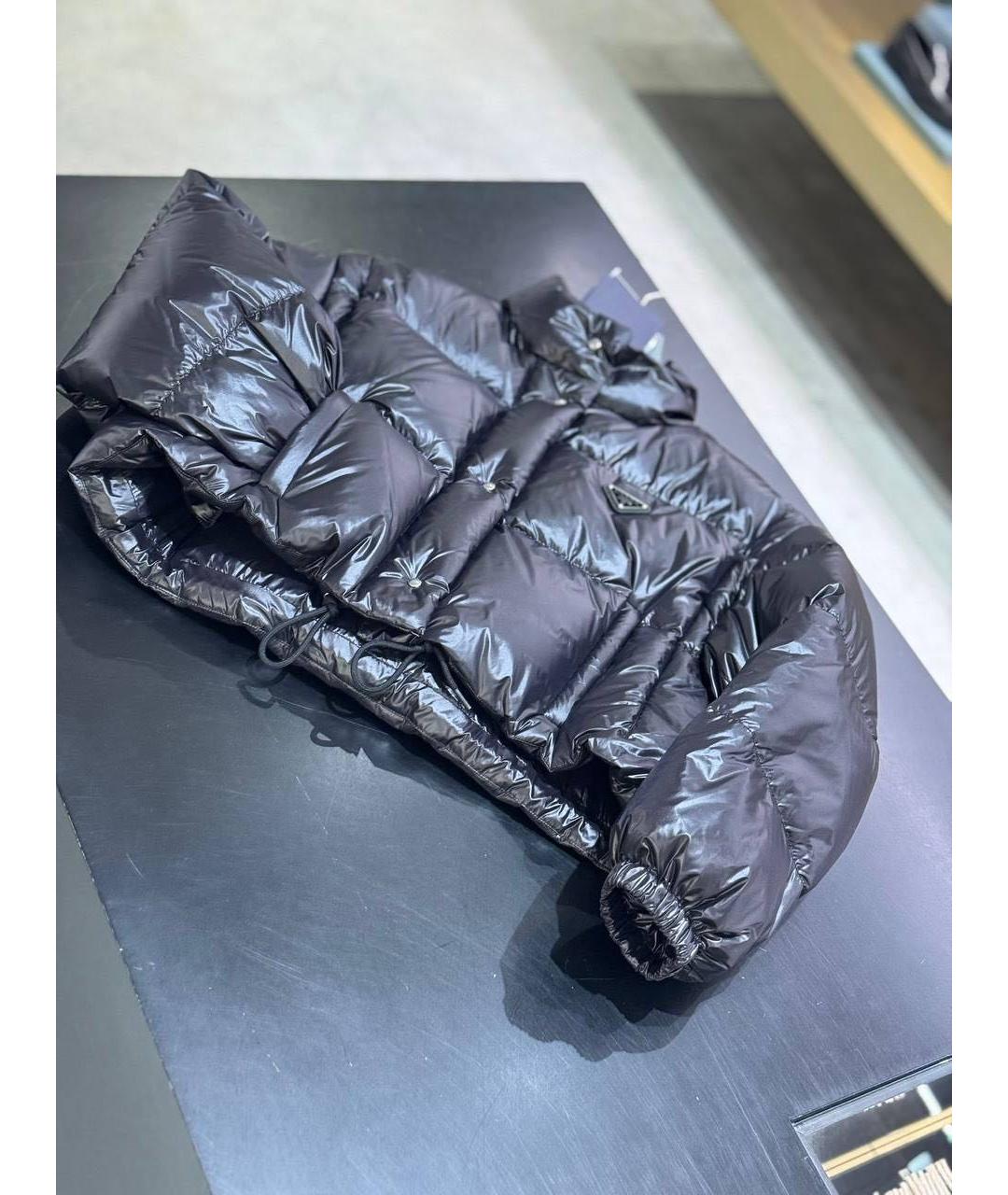 PRADA Черный полиамидовый пуховик, фото 6