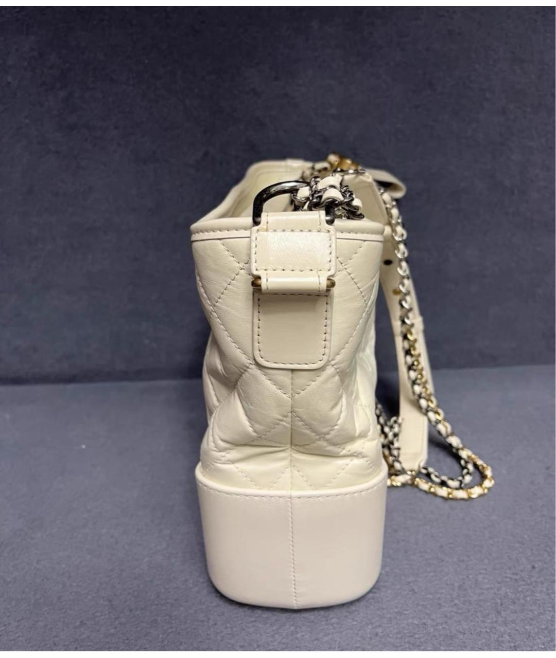 CHANEL Белая кожаная сумка через плечо, фото 3