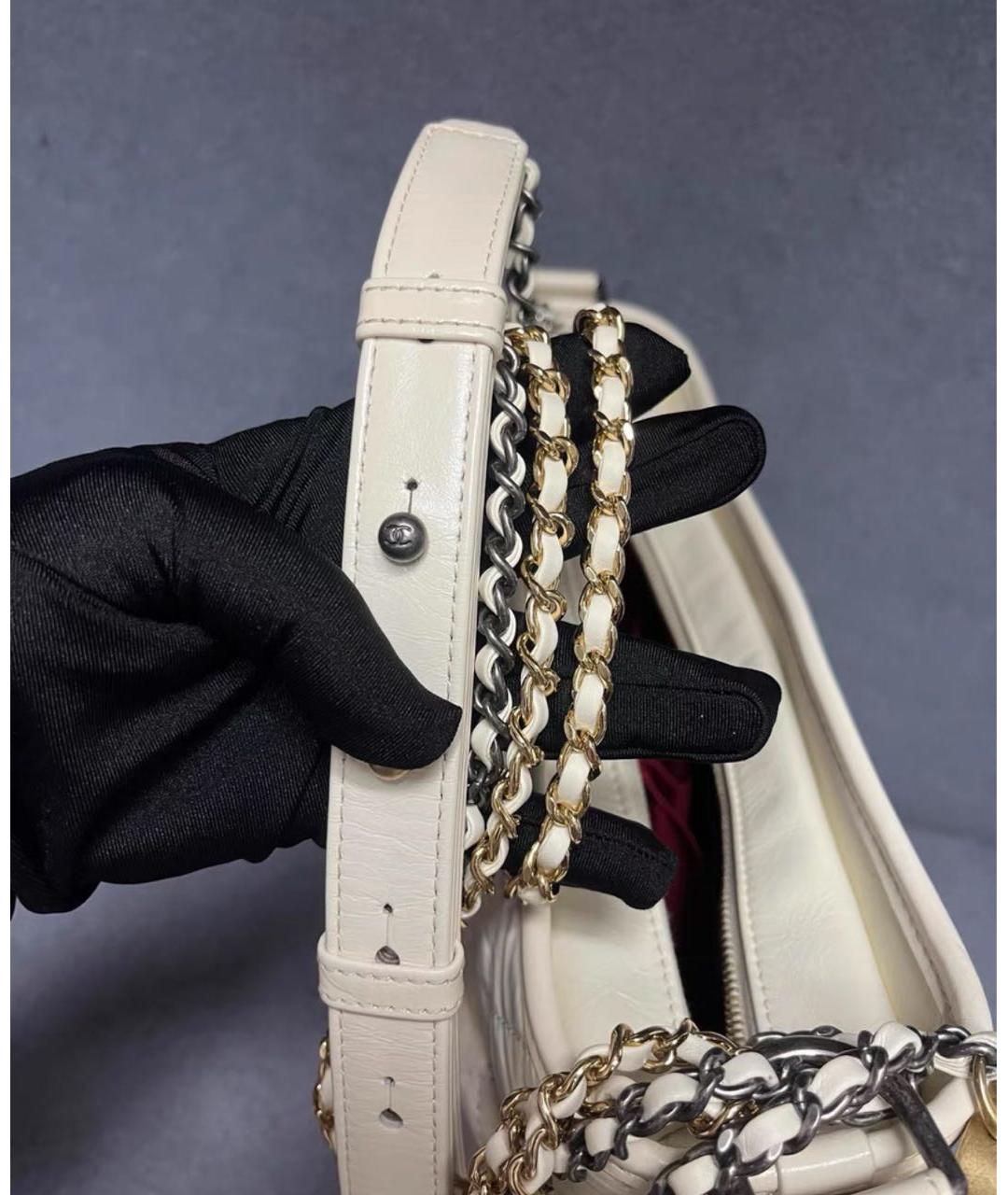 CHANEL Белая кожаная сумка через плечо, фото 5