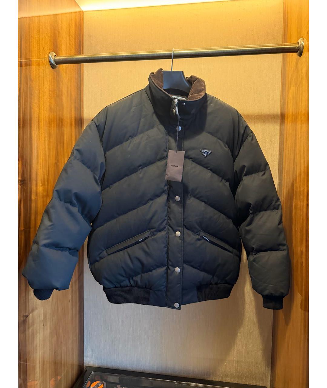 PRADA Черный полиамидовый пуховик, фото 5