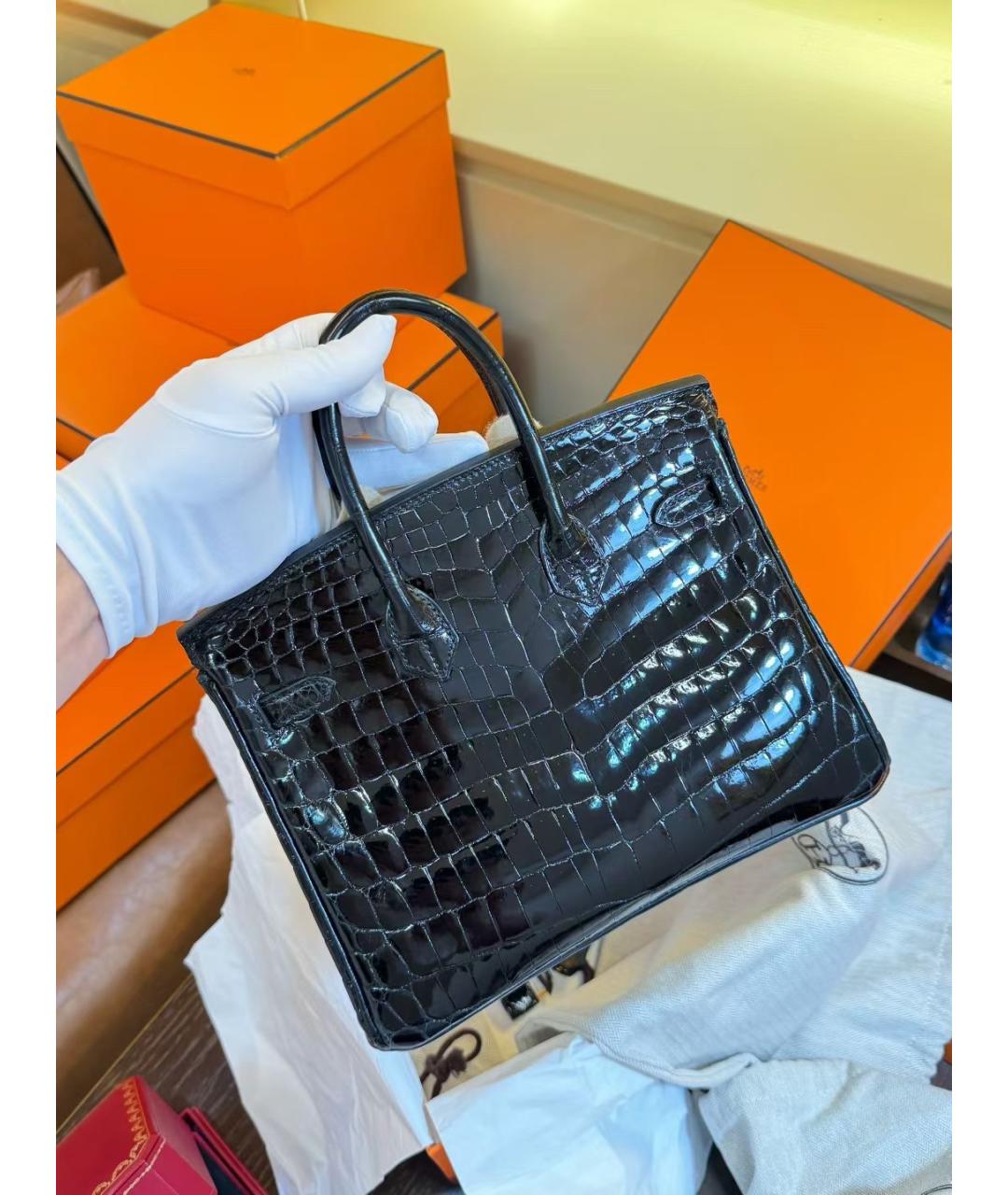 HERMES Черная сумка с короткими ручками из лакированной кожи, фото 3