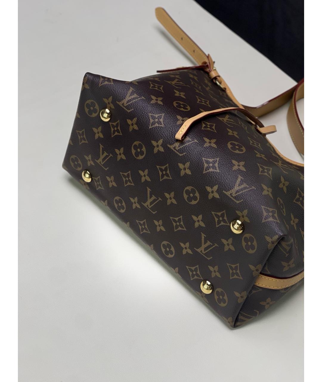 LOUIS VUITTON Коричневая сумка через плечо из искусственной кожи, фото 5