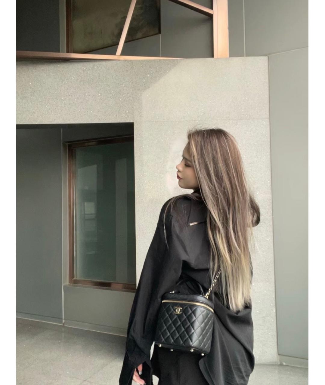 CHANEL Черная кожаная сумка через плечо, фото 8