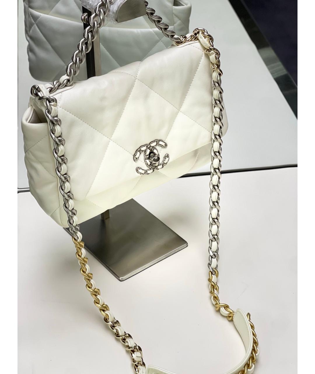 CHANEL Белая кожаная сумка через плечо, фото 4