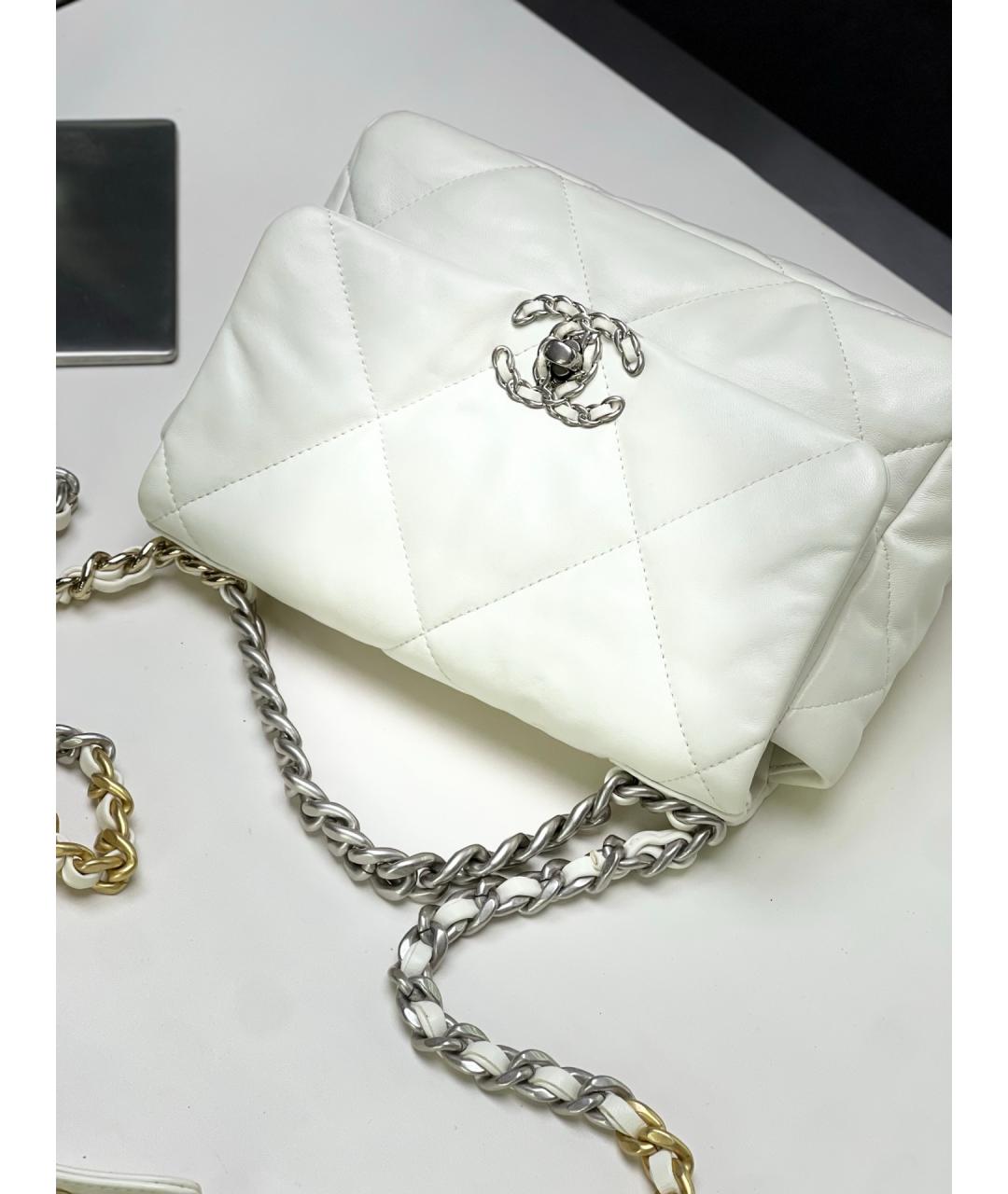 CHANEL Белая кожаная сумка через плечо, фото 6