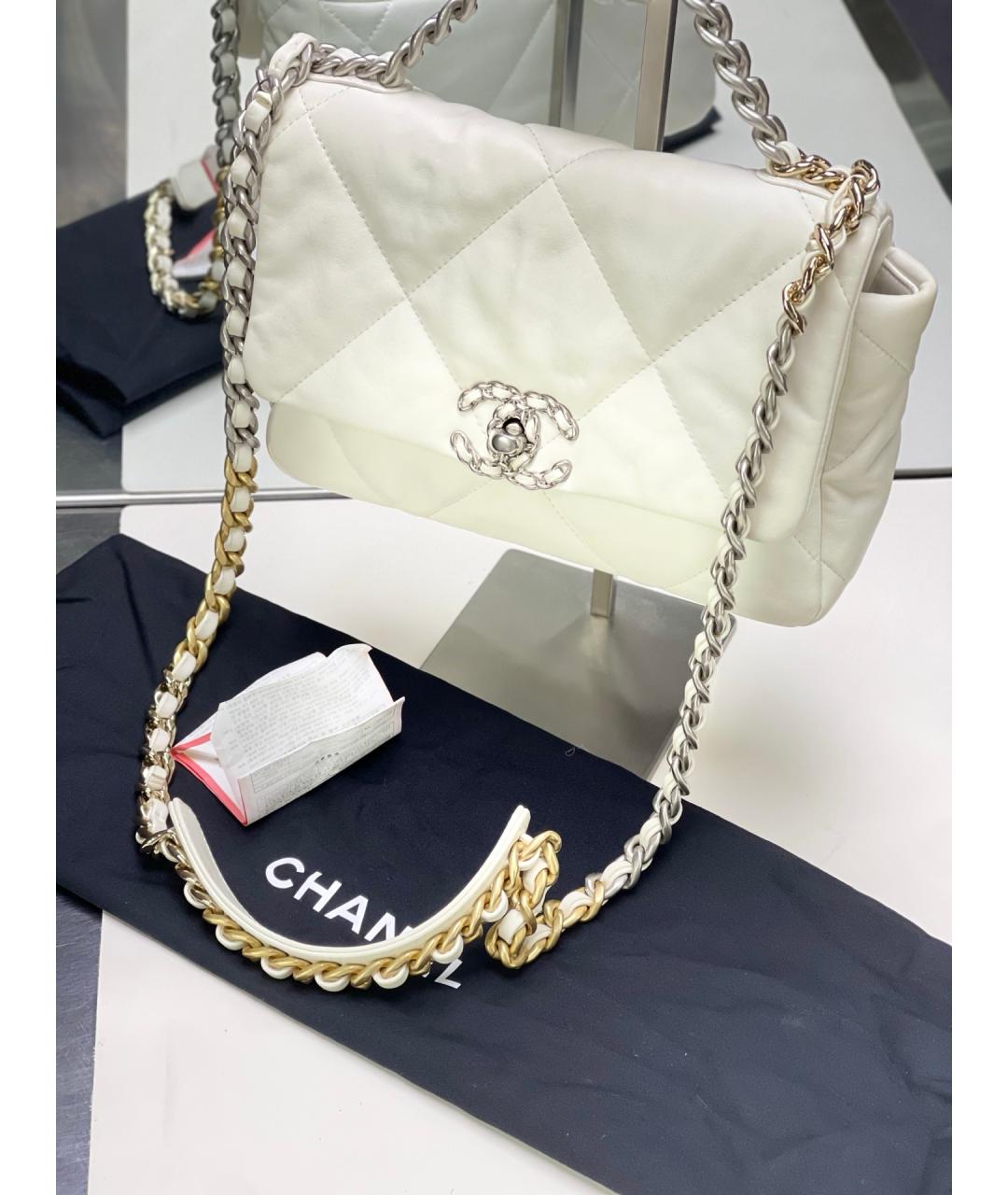 CHANEL Белая кожаная сумка через плечо, фото 3