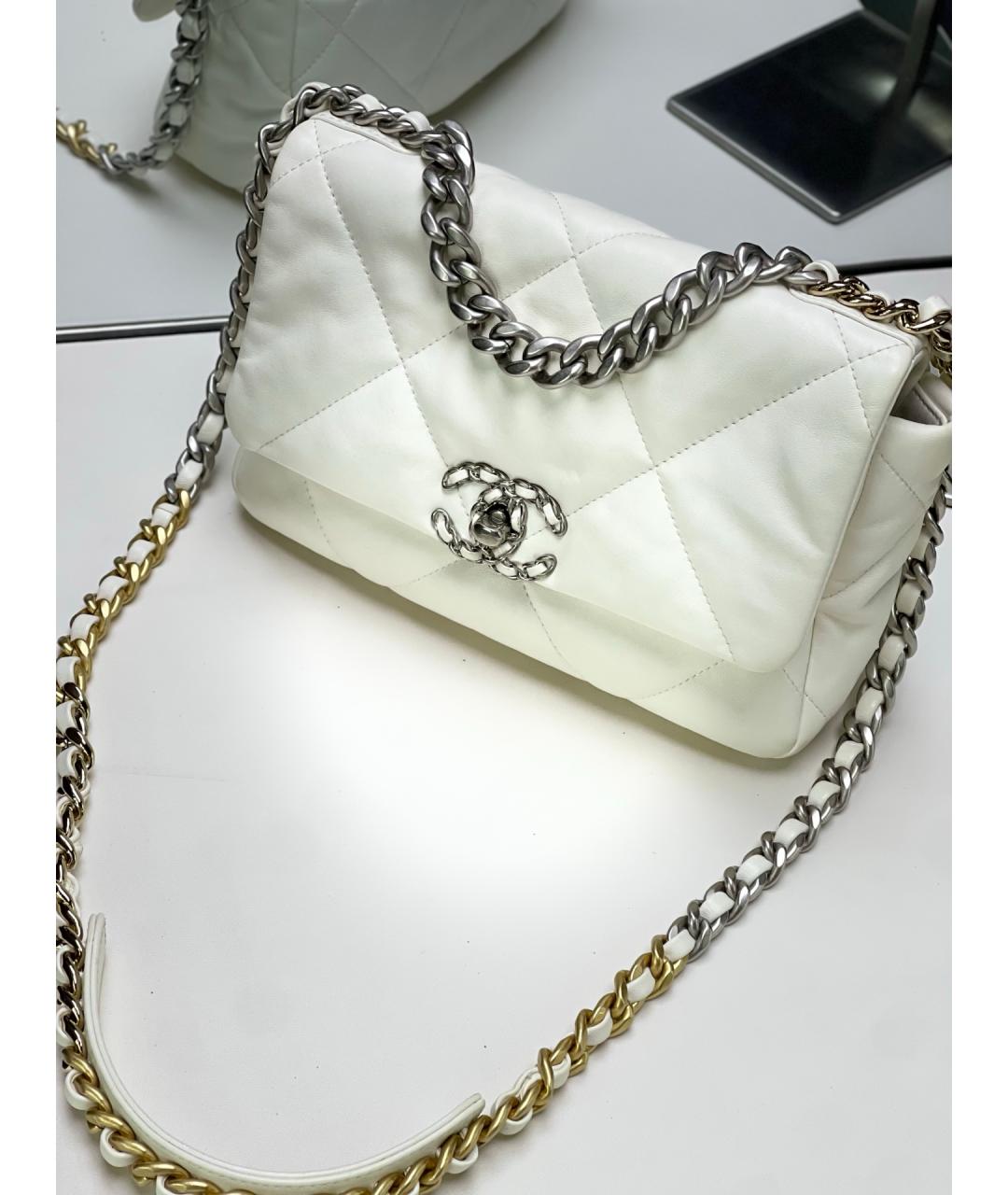 CHANEL Белая кожаная сумка через плечо, фото 2