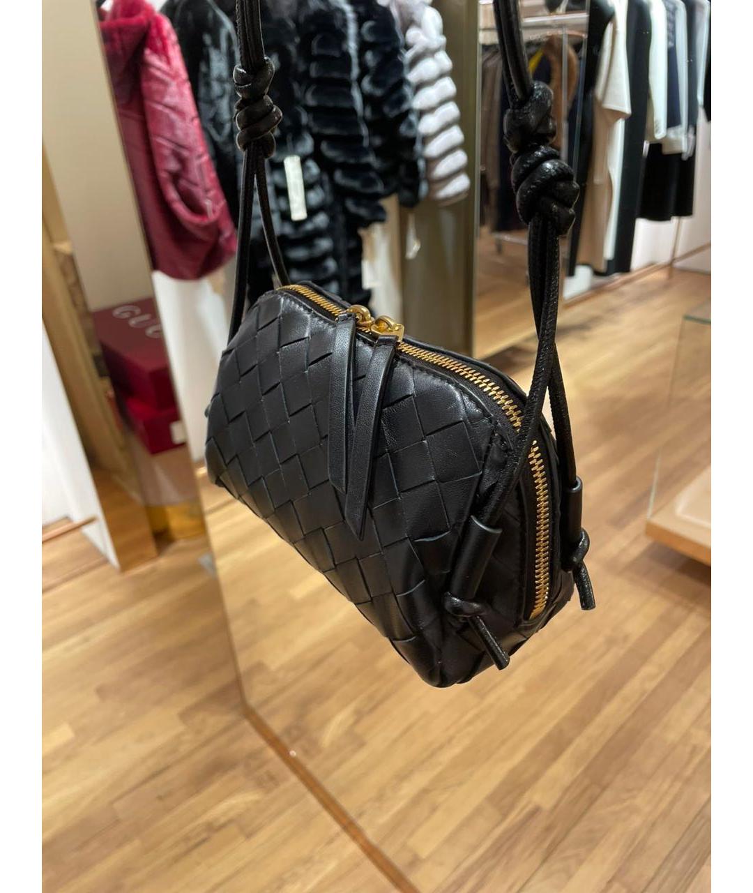 BOTTEGA VENETA Черная кожаная сумка через плечо, фото 5