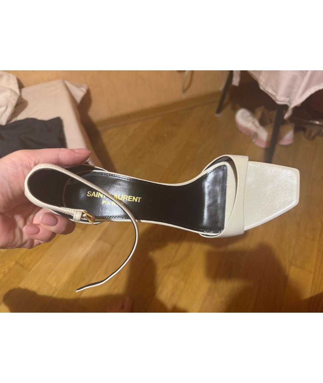 SAINT LAURENT Бежевые кожаные босоножки, фото 4