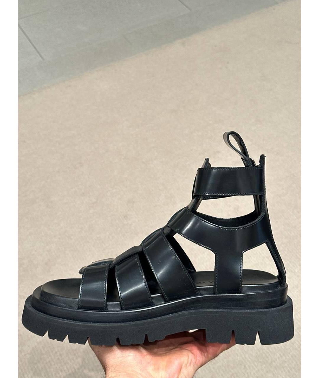 BOTTEGA VENETA Черные кожаные сандалии, фото 5