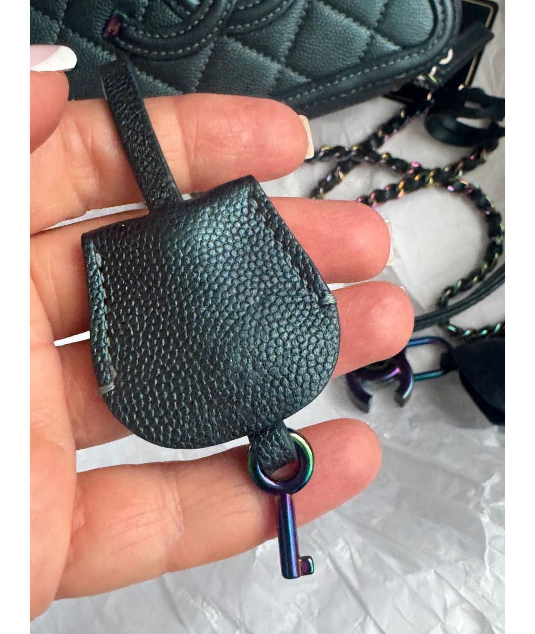 CHANEL Кожаная сумка через плечо, фото 7