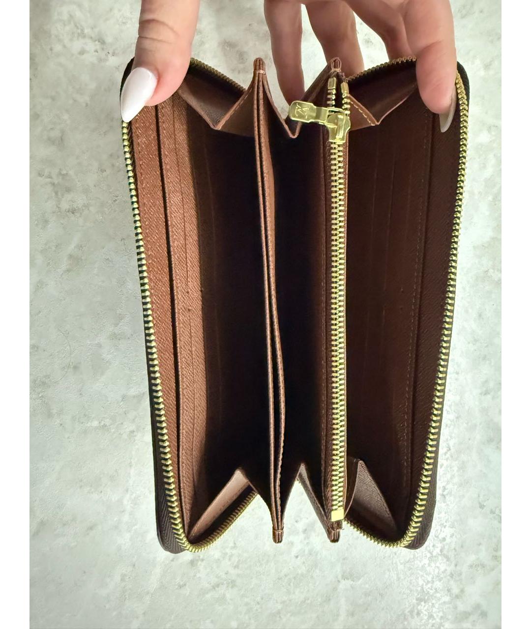 LOUIS VUITTON Коричневый кошелек, фото 4