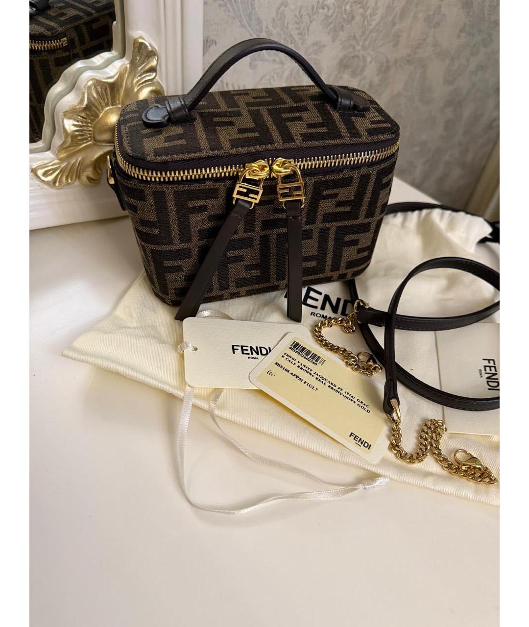 FENDI Коричневая сумка с короткими ручками, фото 4