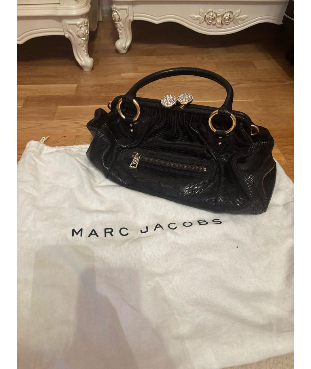 MARC JACOBS Черная сумка с короткими ручками из экзотической кожи, фото 2