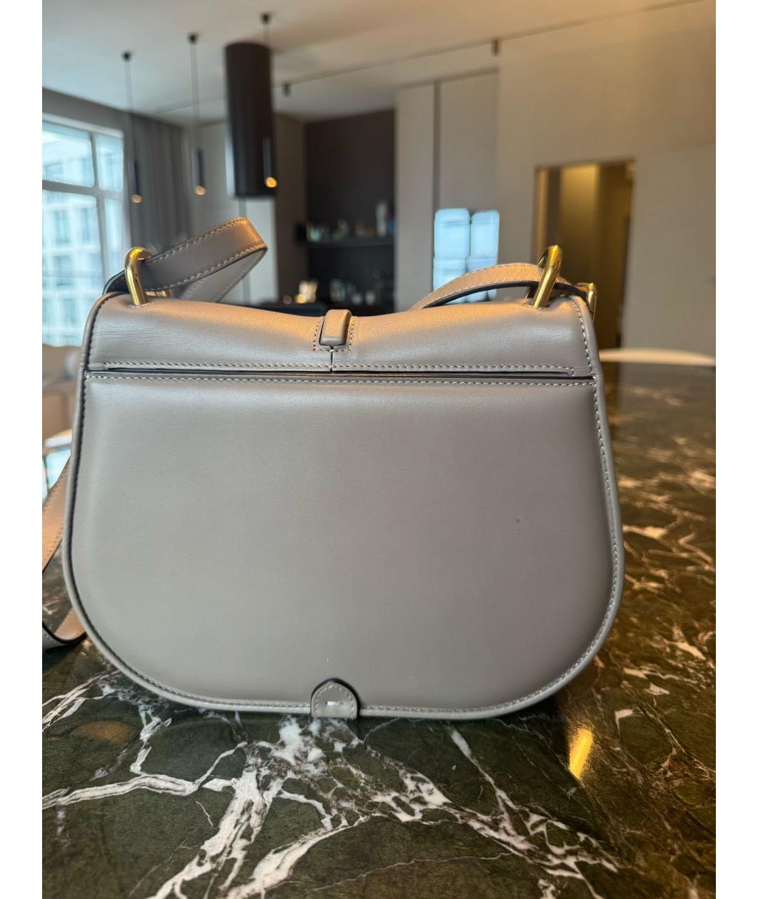 FENDI Серая кожаная сумка через плечо, фото 3