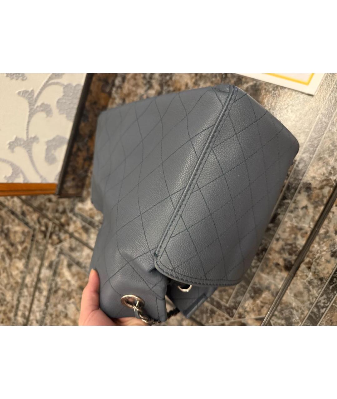 CHANEL Антрацитовая кожаная сумка через плечо, фото 5
