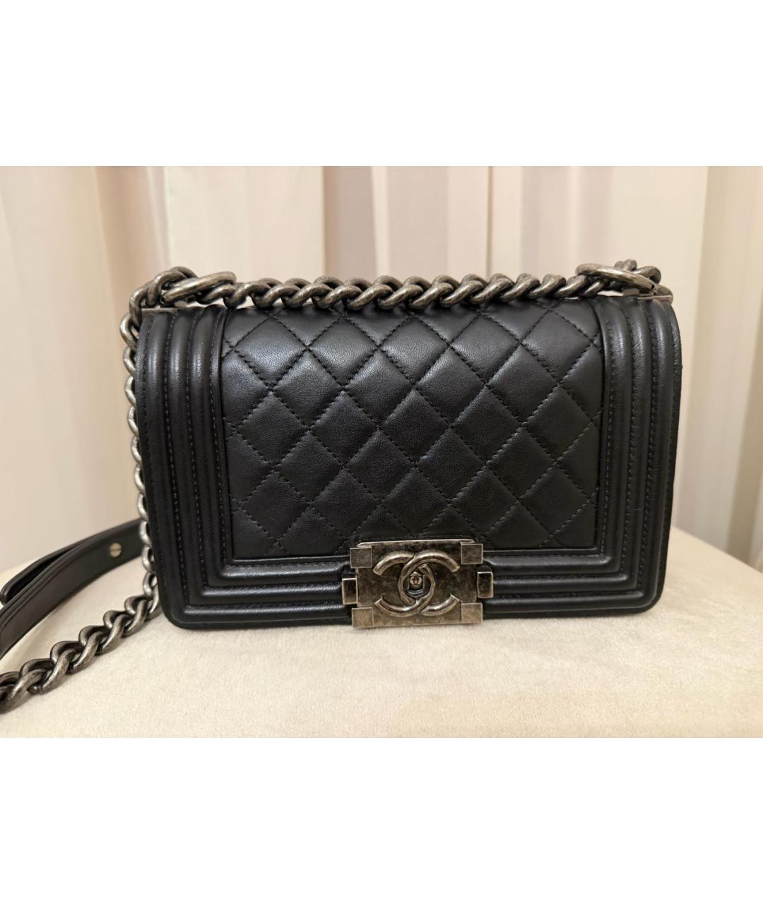 CHANEL Черная кожаная сумка через плечо, фото 7