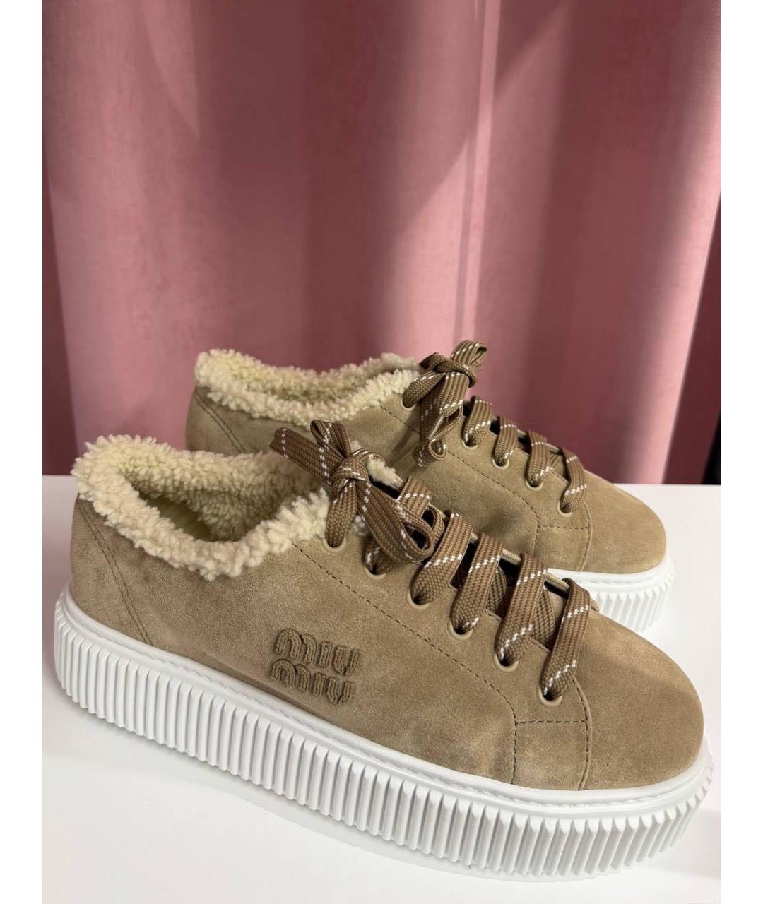 MIU MIU Бежевые замшевые кеды, фото 3